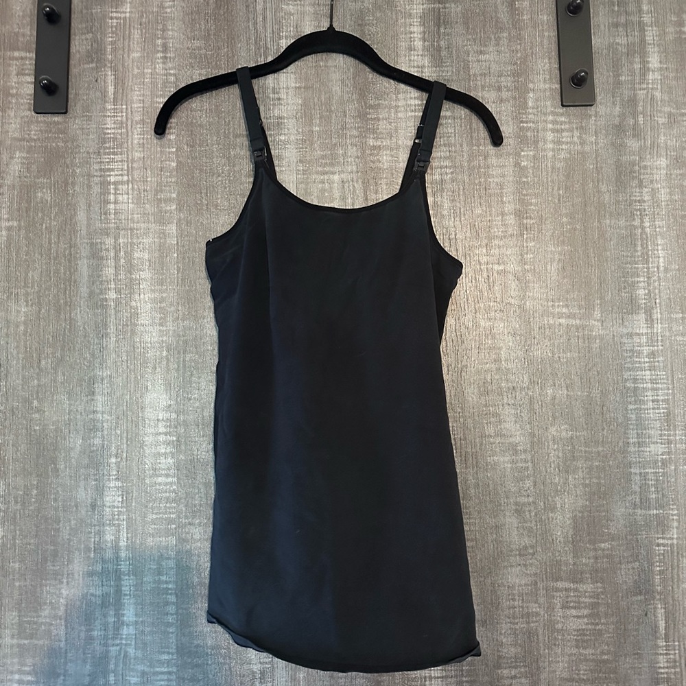 Nursing tank